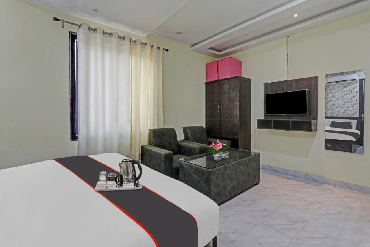 Hotel Collection O Srg Chinhat Exteriér fotografie